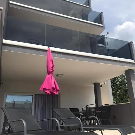 Melassy Apartamento *