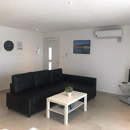 Melassy Apartamento *
