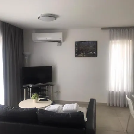 Melassy Apartamento *